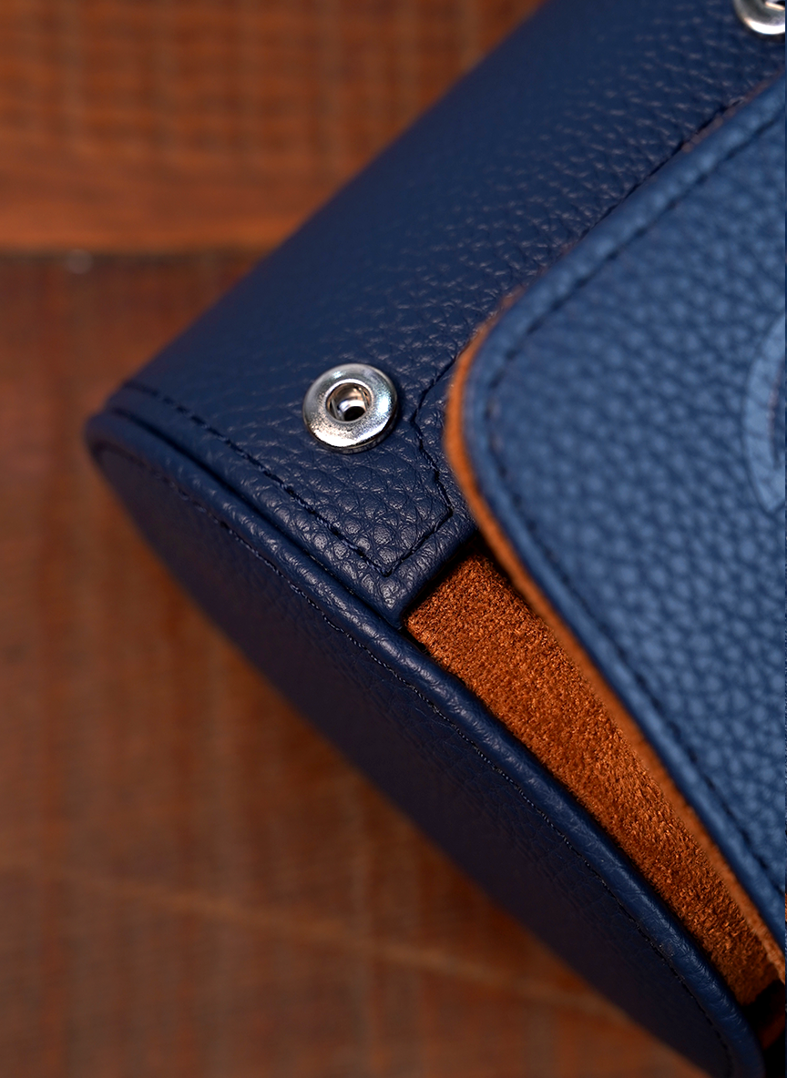 Astuccio blu per orologi – Tre orologi