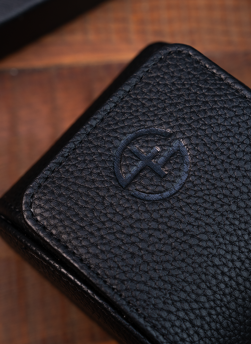 حافظة ساعة سوداء – ساعة واحدة