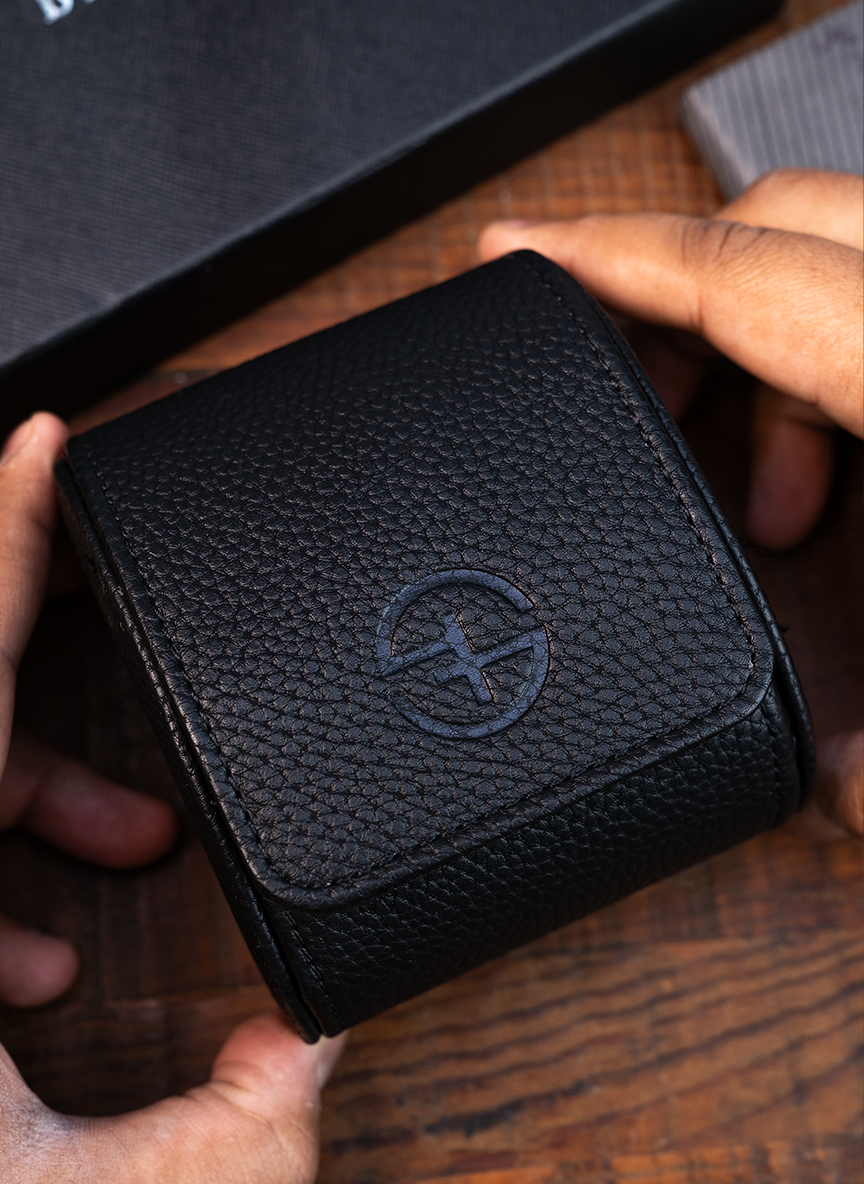 Black Watch Roll – One Watch