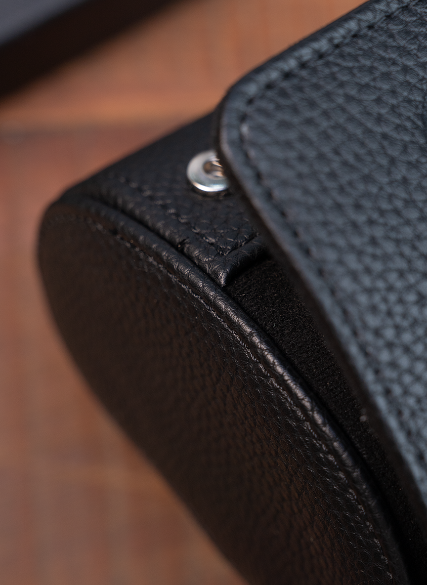 Astuccio nero per orologi – Tre orologi