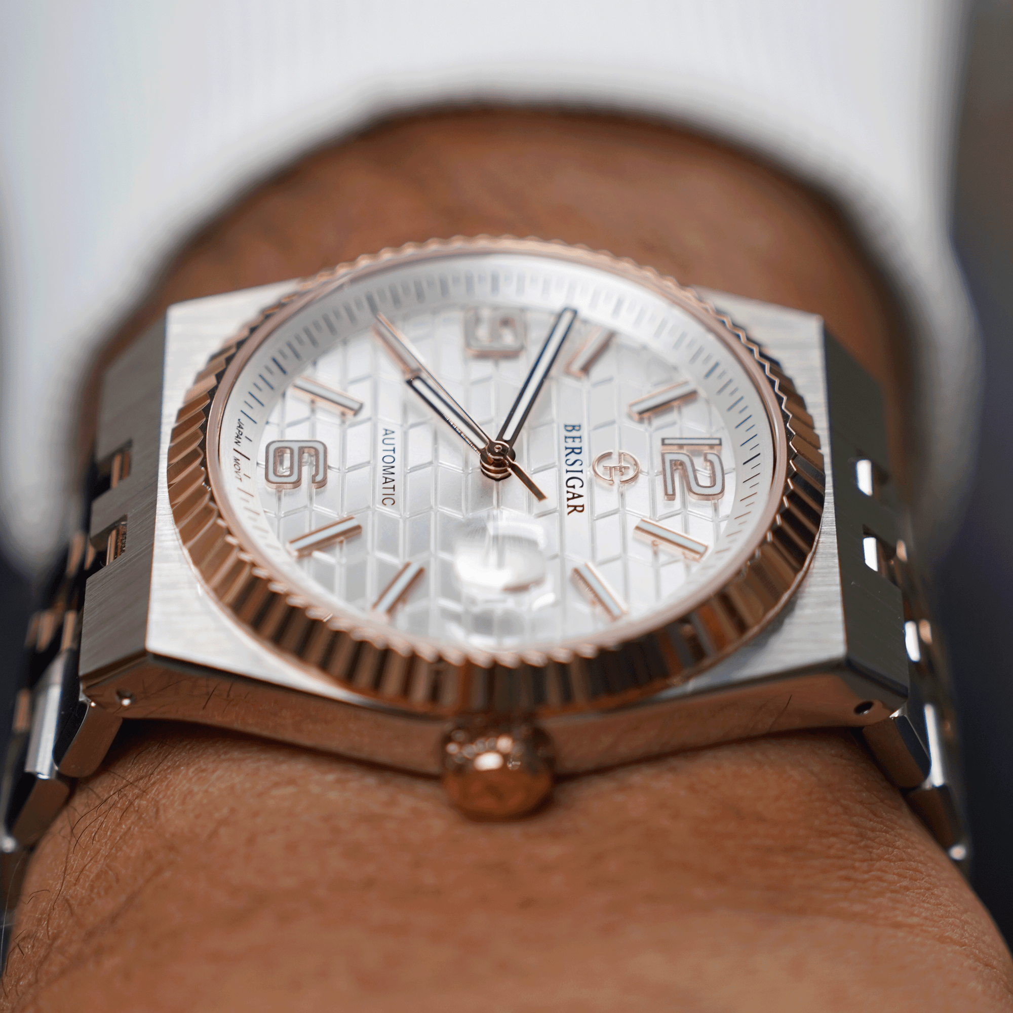 BERSIGAR LUXAURA YS027