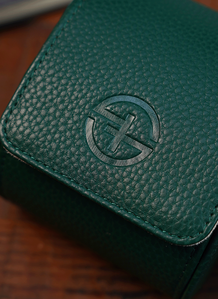 Grüne Uhrenrolle – Eine Uhr