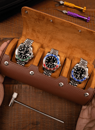 Astuccio marrone per orologi – Tre orologi
