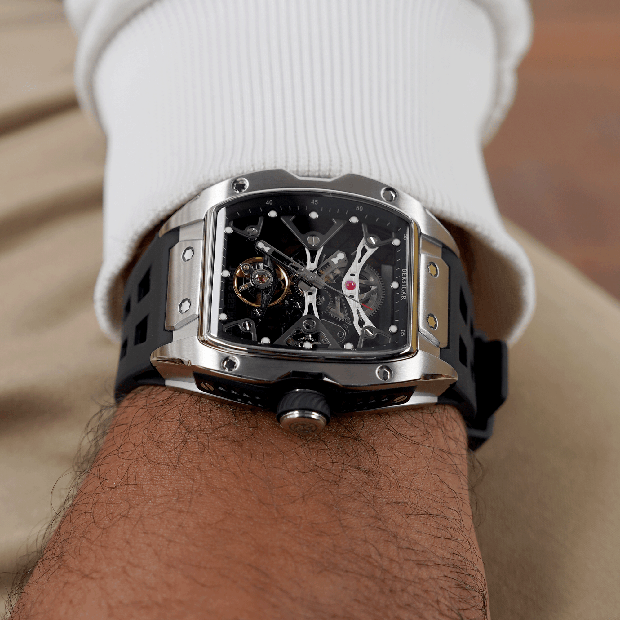 BERSIGAR RICHARDO YS018