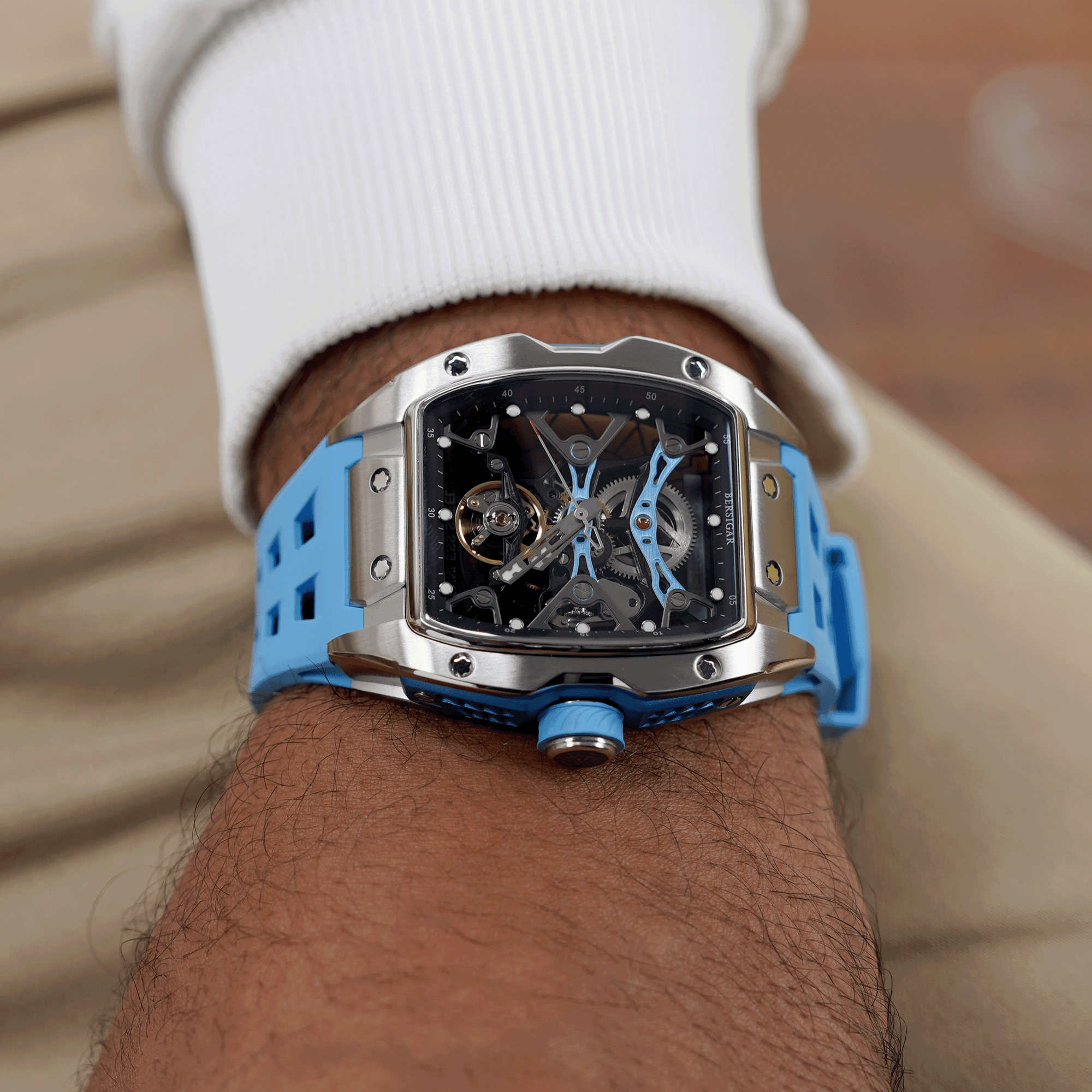 BERSIGAR RICHARDO YS018